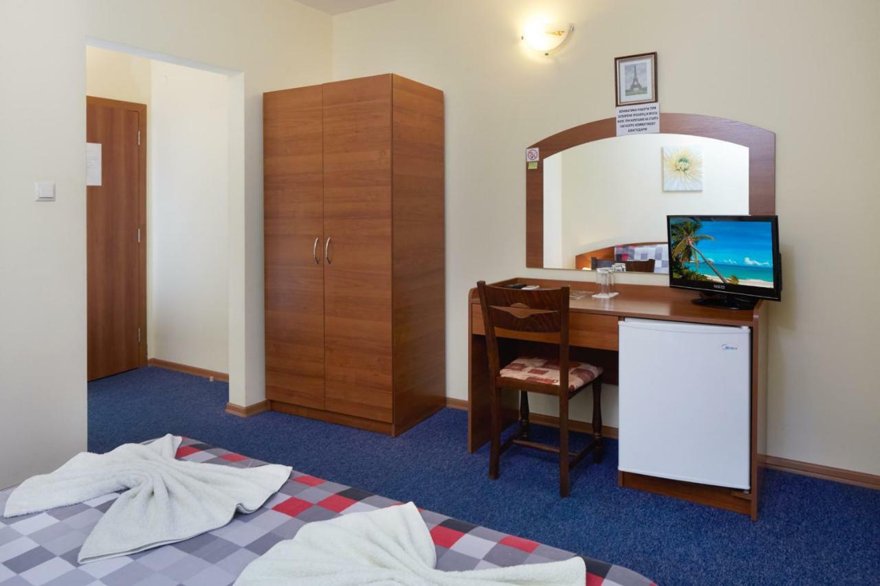 Guest House Plechkarovi Ravda ภายนอก รูปภาพ